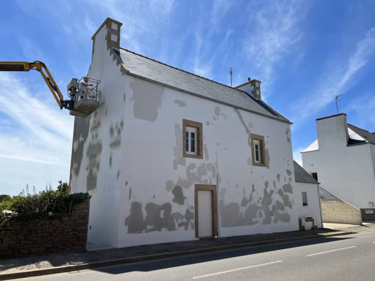 RAVALEMENT MAISON CENTRE PLOUHINEC(6)