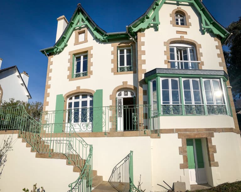 Ravalement façade grande maison (7)